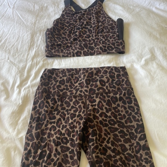 Varley super soft workout and lounge set - Picture 3 of 13